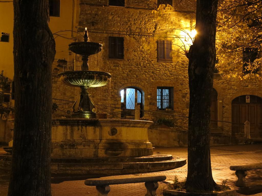 Villa Le Pietre Antiche Castiglione dʼOrcia Exterior foto