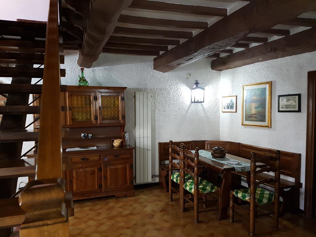 Villa Le Pietre Antiche Castiglione dʼOrcia Exterior foto